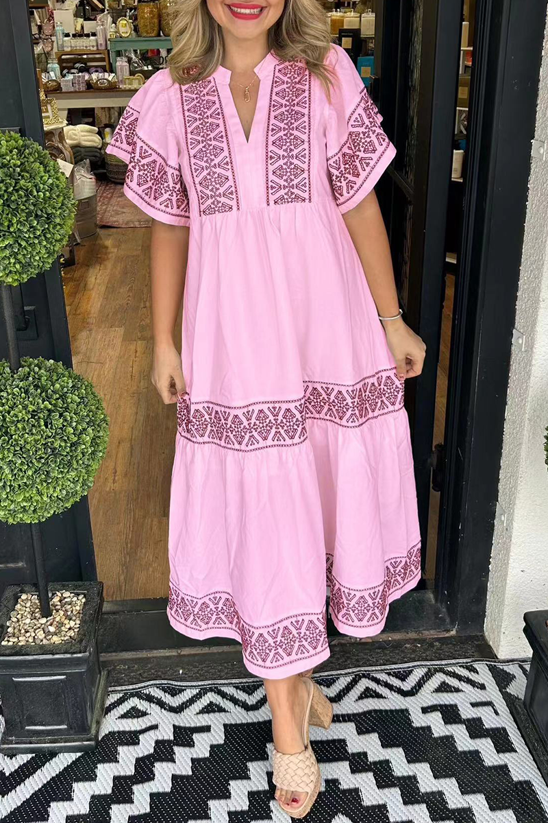🔥Hot sale🔥- Geometric print patchwork V-neck A-line short-sleeved dress