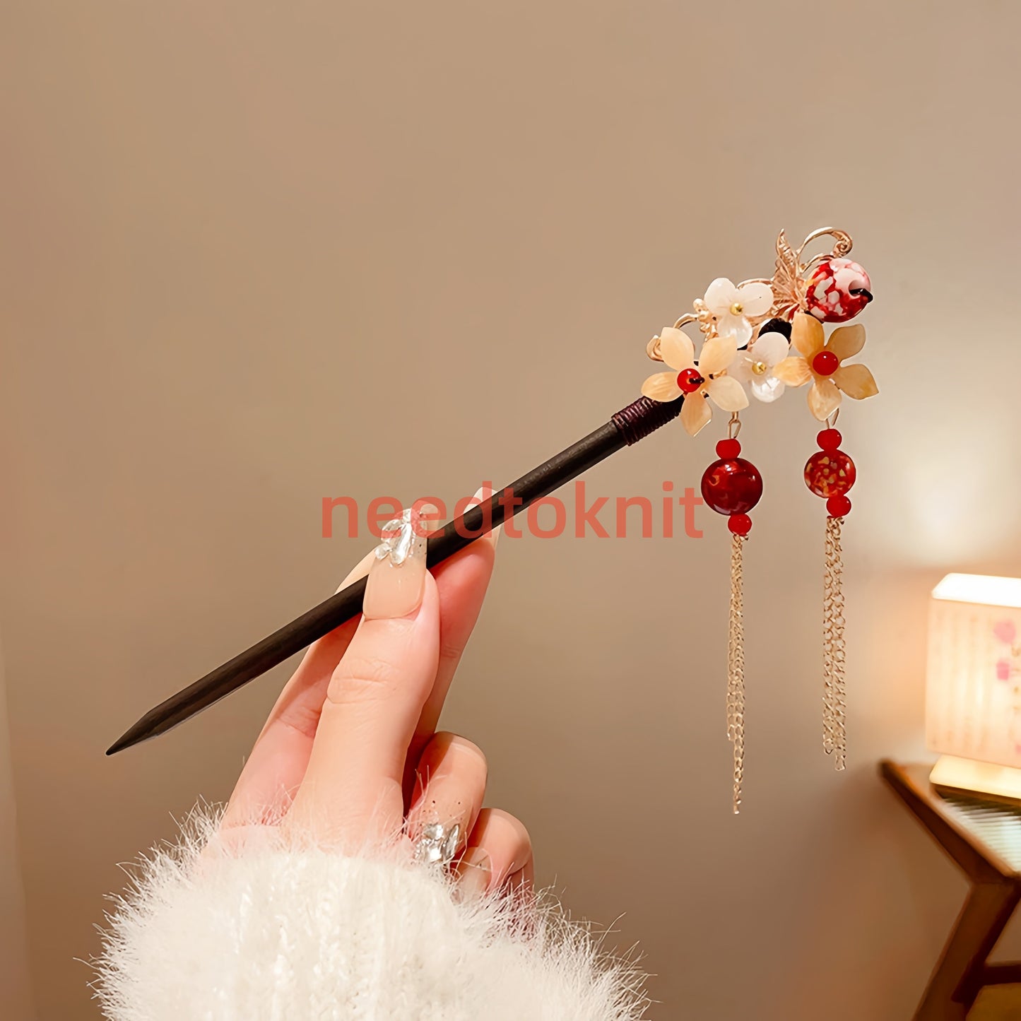 Antique tassel hairpin retro hairpin hair accessories(Clover ball tassel hairpin)