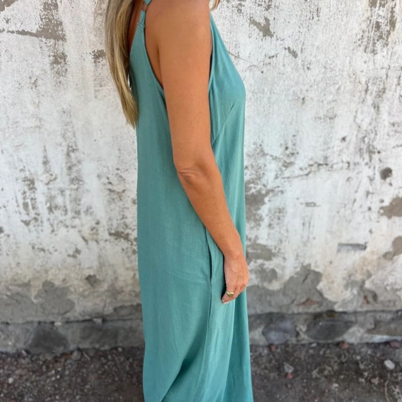 š„Hot saleš„- Casual Women's Jumpsuit with Pockets and Adjustable Straps