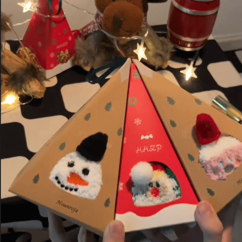 Needtoknit - Limited time offer🔥Cute Christmas Style Thickened Warm Socks